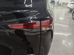 Toyota Grevias 2.5L Hybrid Premium Plus Edition - фото 7