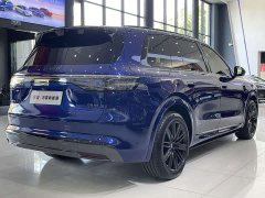 AITO M8 Extended Range Ultra 53.4kWh 6-Seater with 896-Channel LiDAR - photo 4