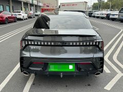 Lynk & Co 03 2.0T Diesel DCT Pro - фото 4