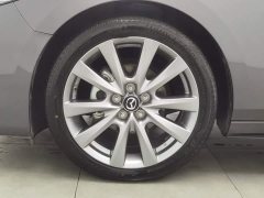 Mazda3 Axela 2.0L Automatic Luster Edition - photo 17