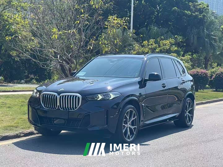 BMW X5 xDrive 30Li M Sport Exclusive Night Edition Package