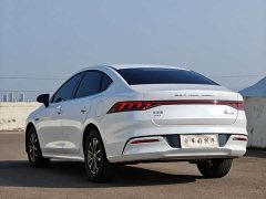BYD Qin PLUS Glory Edition DM-i 55KM Leading - ფოტო 9