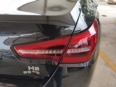 FAW Hongqi H5 Classic Edition Facelift 1.8T Auto Smart Flagship Edition - photo 7