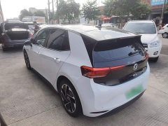 Volkswagen ID.3 Pure Version - ფოტო 4