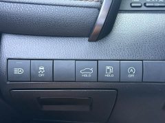 Toyota Camry 2.0L GVP Luxury - ფოტო 16