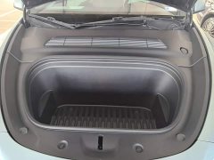 Tesla Model Y Rear-Wheel Drive - ფოტო 19