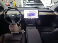 Tesla Model Y Rear-Wheel Drive - ფოტო 9
