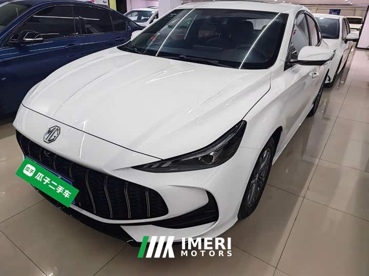 SAIC MG5 180DVVT Global Luxury Edition