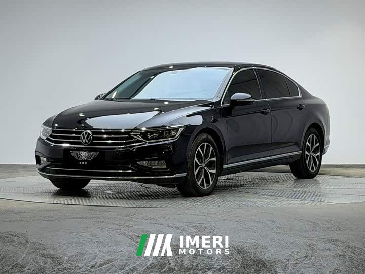Volkswagen Magotan 330TSI DSG Advance