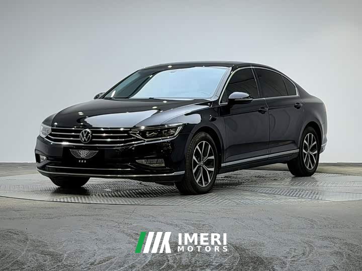 Volkswagen Magotan 330TSI DSG Advance - ავტომობილი ჩინეთიდან