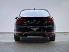 Volkswagen Magotan 330TSI DSG Advance - ფოტო 3