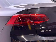 Volkswagen Magotan 330TSI DSG Advance - ფოტო 9