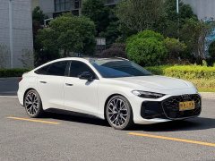 Audi A5L Sportback Refreshed TFSI 150kW Prestige quattro - photo 1