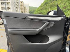 Tesla Model Y Long Range All-Wheel Drive - фото 12