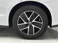 BYD Qin L DM-i 128KM Leading Edition - ფოტო 14