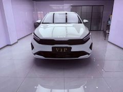 Kia K3 1.5L CVT Luxury Edition - фото 2
