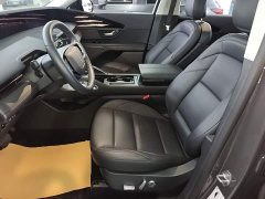 Lincoln Explorer 2.0T FWD Base - ფოტო 14