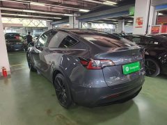 Tesla Model Y Facelift Rear-Wheel Drive - ფოტო 4