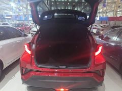 Toyota C-HR 2.0L Luxury - фото 18