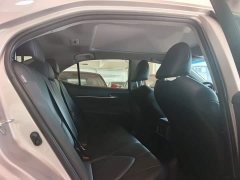 Toyota Camry Hybrid Luxury - ფოტო 12