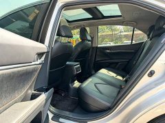 Toyota Camry Hybrid Luxury - ფოტო 15