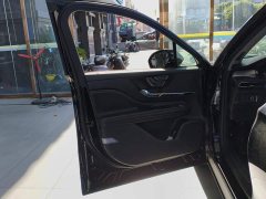 Lincoln Explorer 2.0T Two-Wheel Drive Premium - ფოტო 7