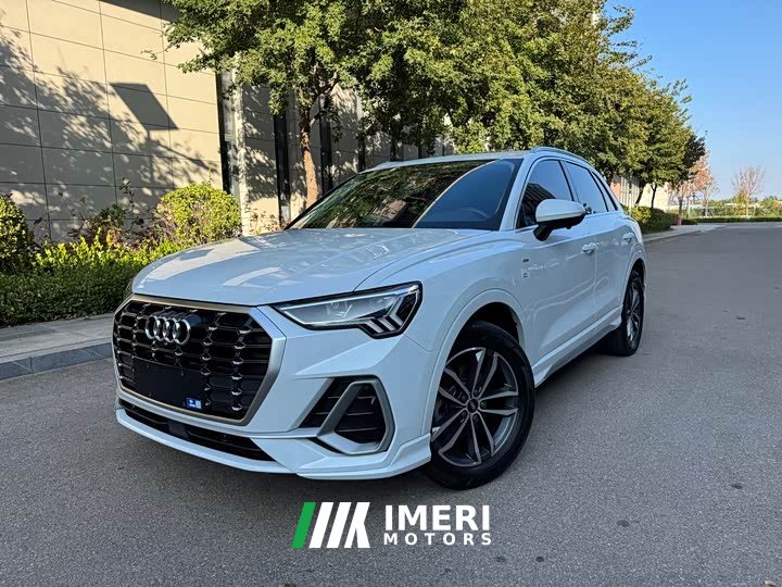 Audi Q3 35 TFSI Dynamic Entry - car from China