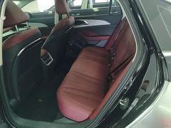 FAW Hongqi H5 PHEV 130 Super Hybrid Edition - photo 16