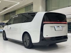 Li Auto MEGA Home Family Edition - ფოტო 4