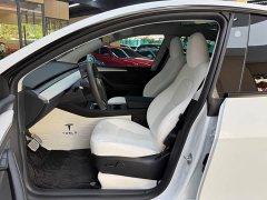 Tesla Model Y Long Range All-Wheel Drive - ფოტო 19