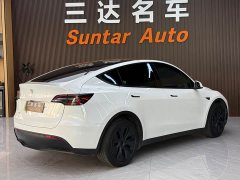 Tesla Model Y Long Range All-Wheel Drive - ფოტო 6