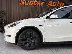 Tesla Model Y Long Range All-Wheel Drive - ფოტო 8