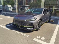 Changan UNI-V 1.5T Sport Edition - ფოტო 1