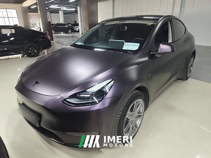 Tesla Model Y Long Range All-Wheel Drive