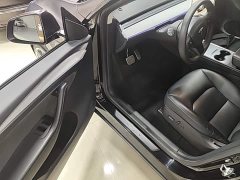 Tesla Model Y Long Range All-Wheel Drive - ფოტო 15