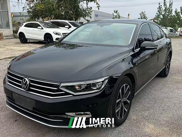 Volkswagen Magotan 330TSI DSG Advance