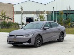 Volkswagen Passat Plug-in Hybrid ePro Flagship Edition - ფოტო 1