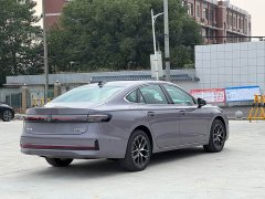 Volkswagen Passat Plug-in Hybrid ePro Flagship Edition - ფოტო 11