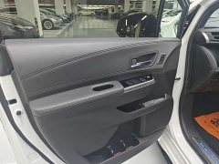 Toyota Sienna 2.5L Hybrid Platinum Edition - photo 16