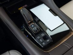 Toyota Alphard Hybrid 2.5L Premium Edition - фото 15