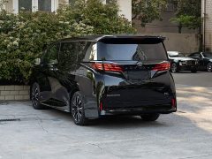 Toyota Alphard Hybrid 2.5L Premium Edition - фото 6