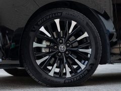 Toyota Alphard Hybrid 2.5L Premium Edition - фото 8