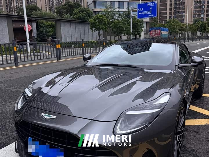 Aston Martin DB12 4.0T V8 Coupe