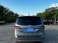 Buick GL8 Land Business Class Comfort Edition - фото 5