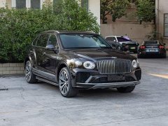 Bentley Bentayga 4.0T V8 Long Wheelbase - ფოტო 3