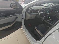BYD Qin Plus DM-i 120KM Flagship - ფოტო 15