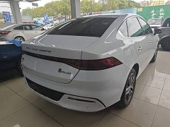 BYD Qin Plus DM-i 120KM Flagship - ფოტო 6