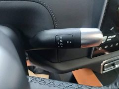 Li Auto L9 Pro - ფოტო 13