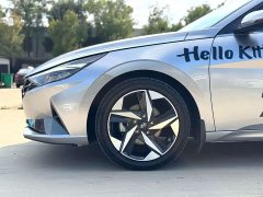 Hyundai Elantra 1.5L CVT Luxury - ფოტო 16