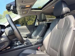 Hyundai Elantra 1.5L CVT Luxury - ფოტო 5